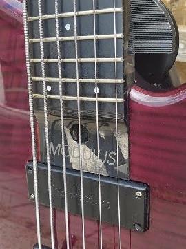 Modulus Quantum Q6 Bass with Hardshell Modulus Case Bartolini Pickups and Preamp